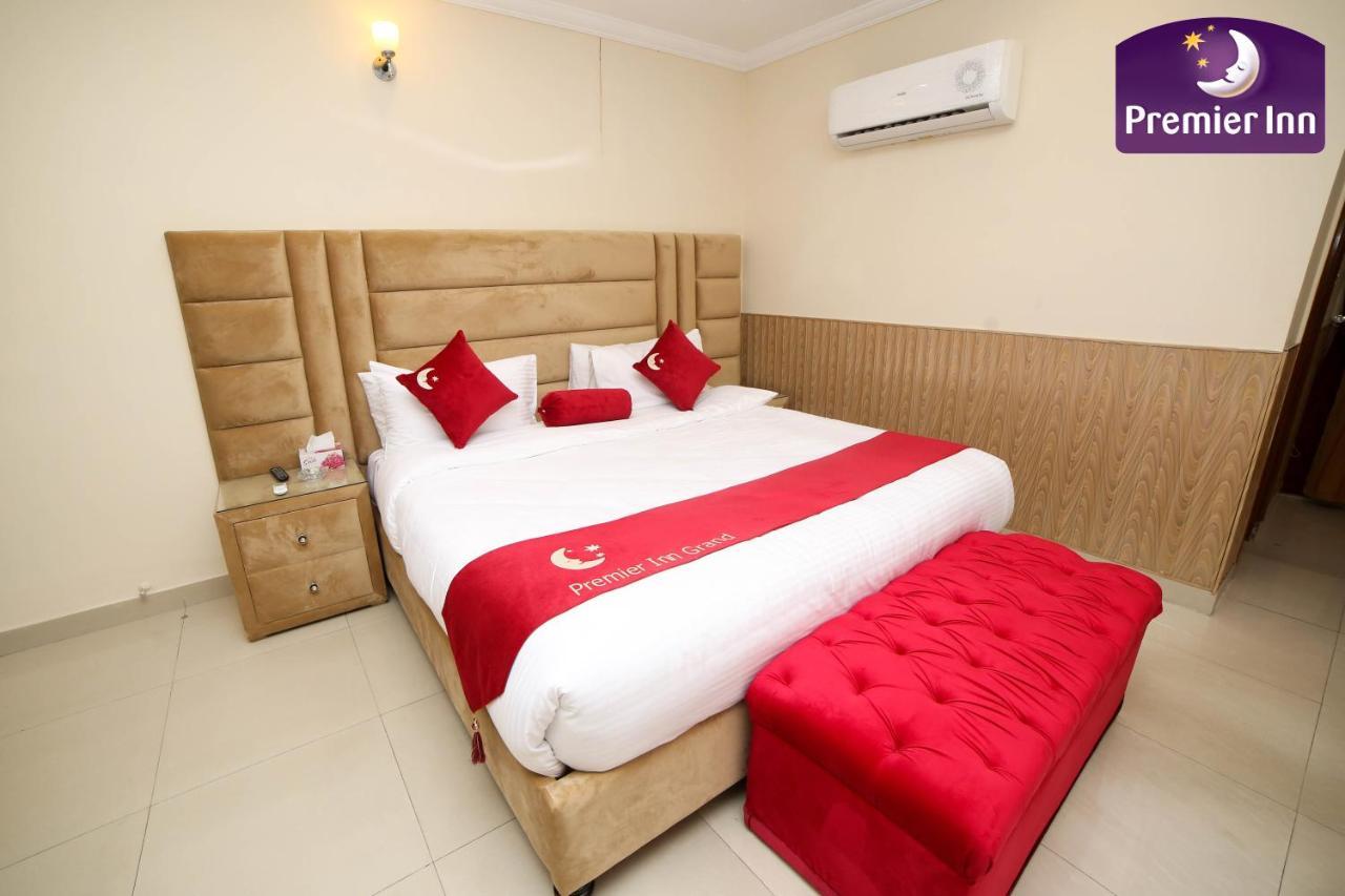 Premier Inn Grand Gulberg 拉合尔 外观 照片