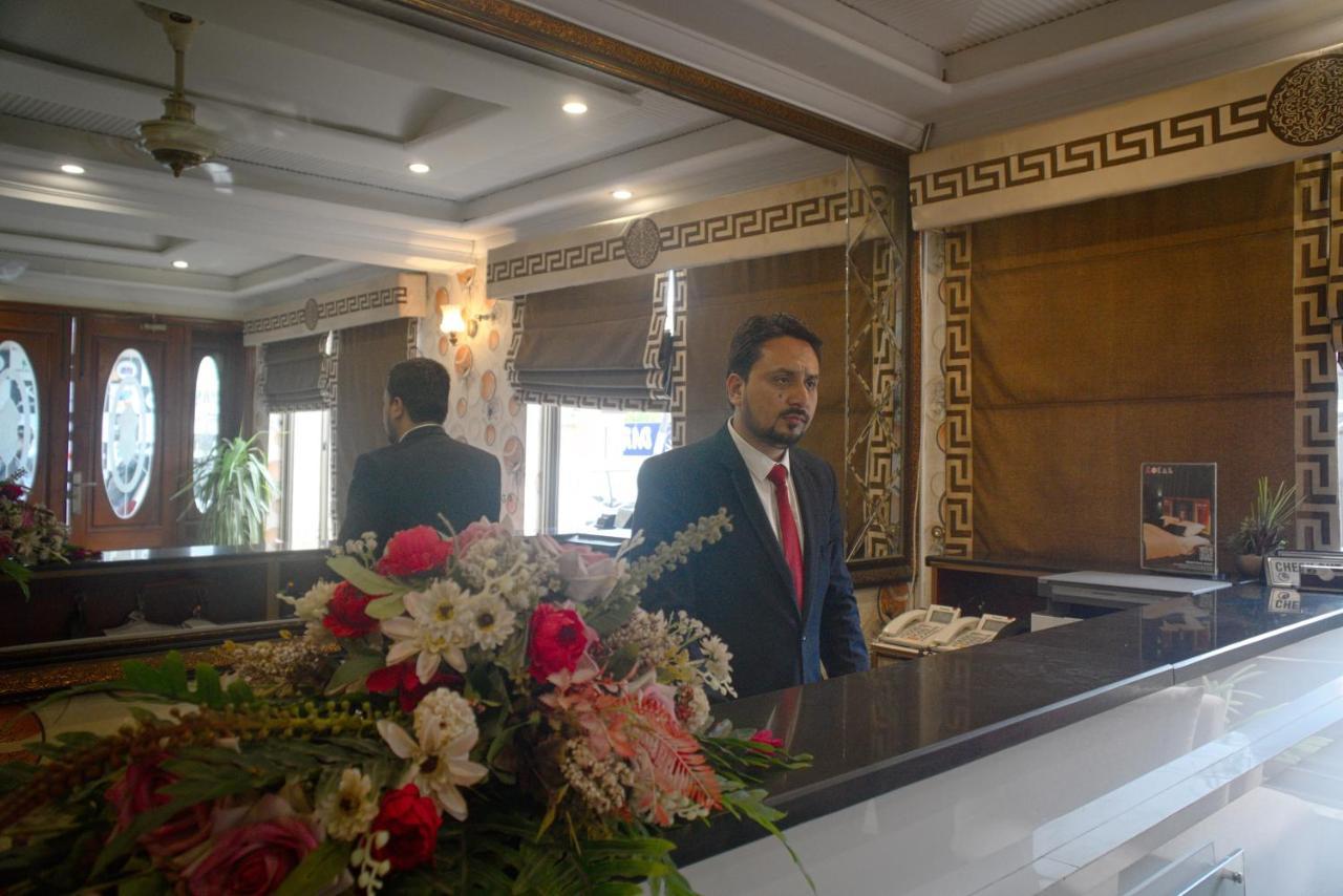 Premier Inn Grand Gulberg 拉合尔 外观 照片