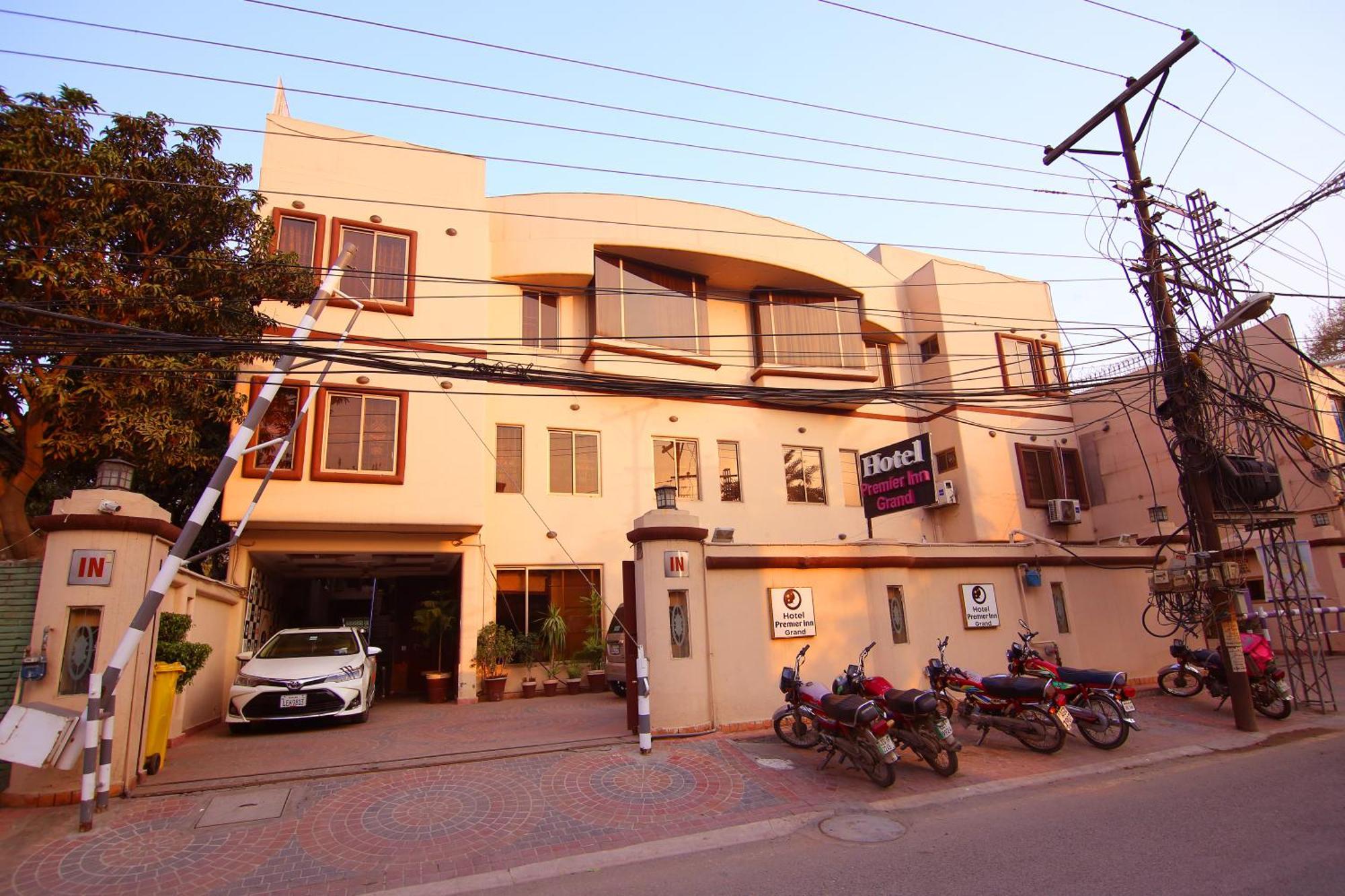 Premier Inn Grand Gulberg 拉合尔 外观 照片