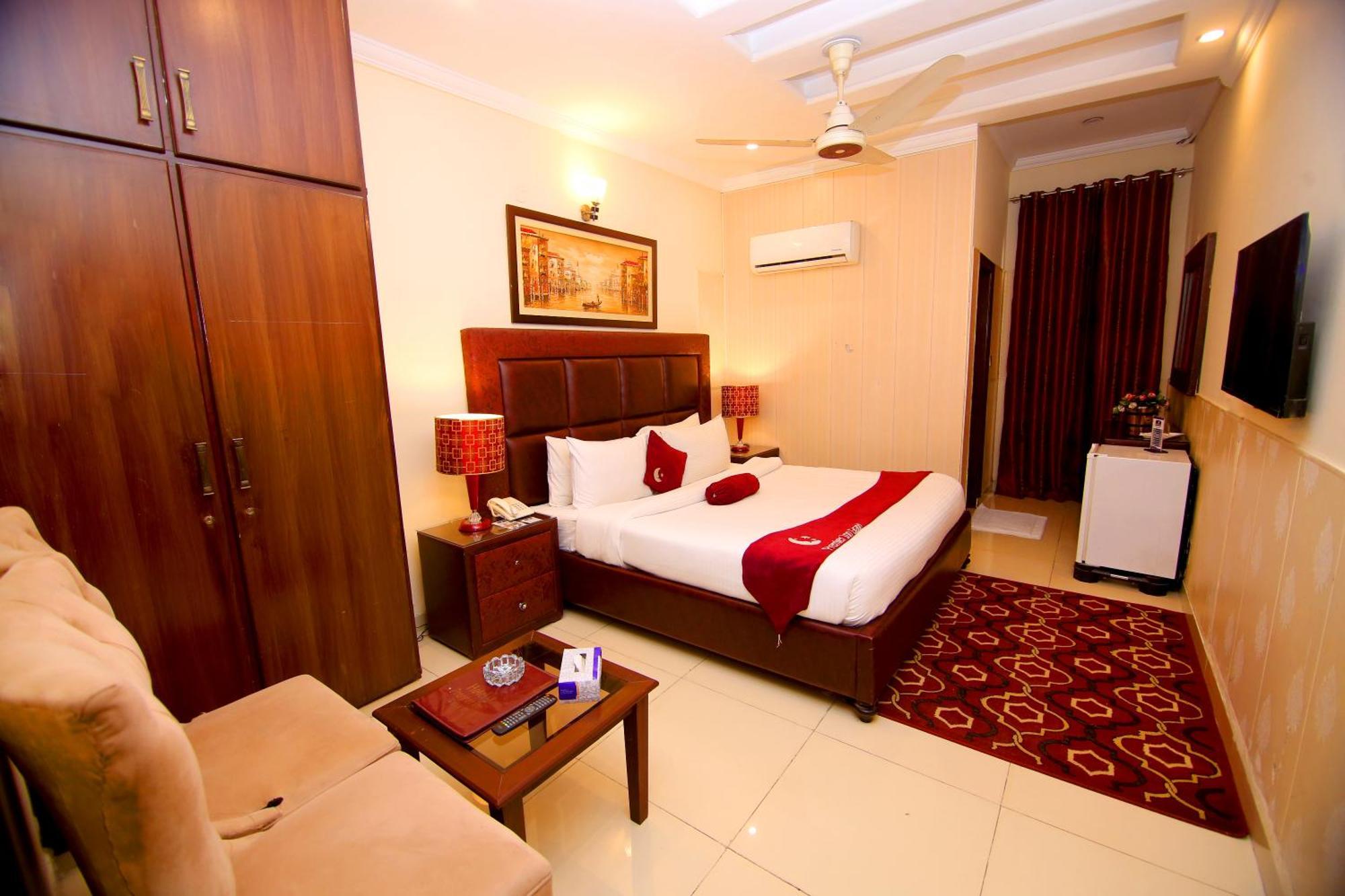 Premier Inn Grand Gulberg 拉合尔 外观 照片
